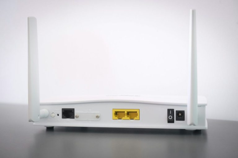 Choosing the Right Router and Placing It Carefully for Maximum Coverage